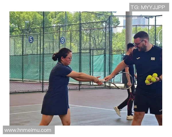 从零起步打造高效网球团队协作的全面指南与实战技巧