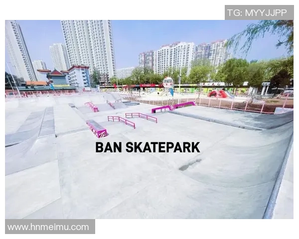 滑板文化的崛起:探秘北京滑板队的边路战术与团队协作