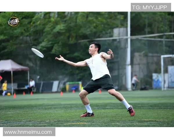 成都飞盘队战术变革引发热议探索新策略提升竞技水平