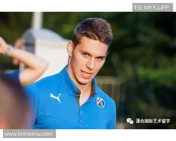 世界杯足球明星帅气风采大揭秘让我们一起欣赏他们的魅力与才华 世界杯足球明星帅气风采大揭秘让我们一起欣赏他们的魅力与才华