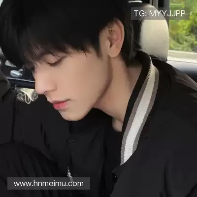 宫钥欣